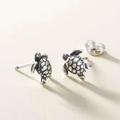 James Avery Artisan Jewelry Earrings-Sea Turtle Studs